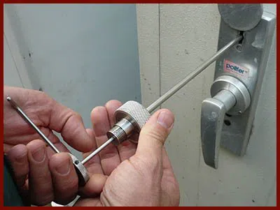 Locksmith Lock Store San Antonio, TX 210-780-7314 - 5-lock-opening